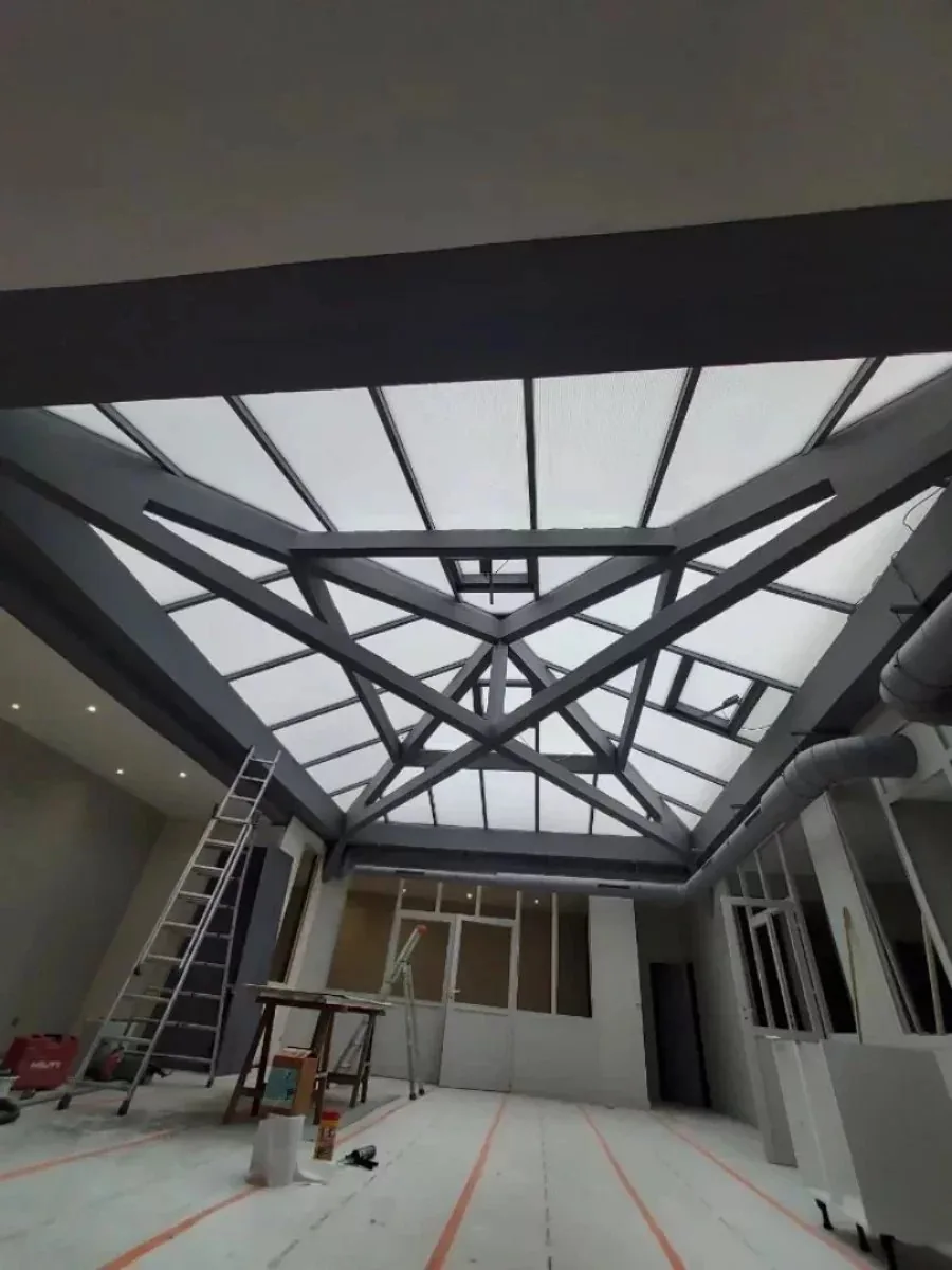 verrière installée par meridia fabrication alu